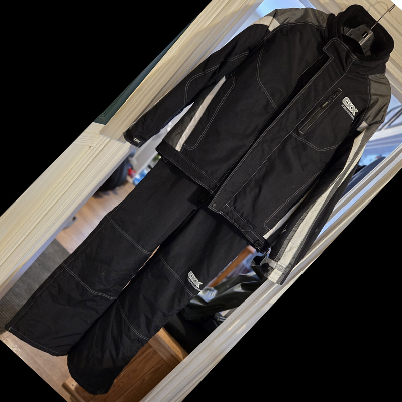 Ensemble Manteau et Salopette Hiver CKX